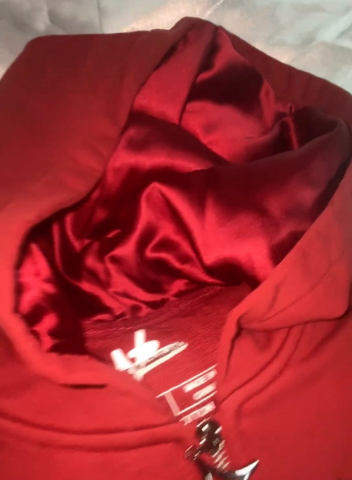 ✦✧Skarlet✦✧Barbwire Hearts ZIP Rare Colorway